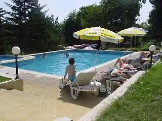 Panorama Hotel 3*
