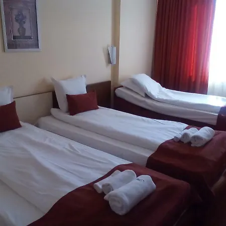 Panorama ホテル 3*