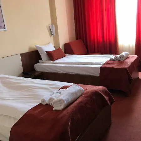 Panorama Hotel 3*